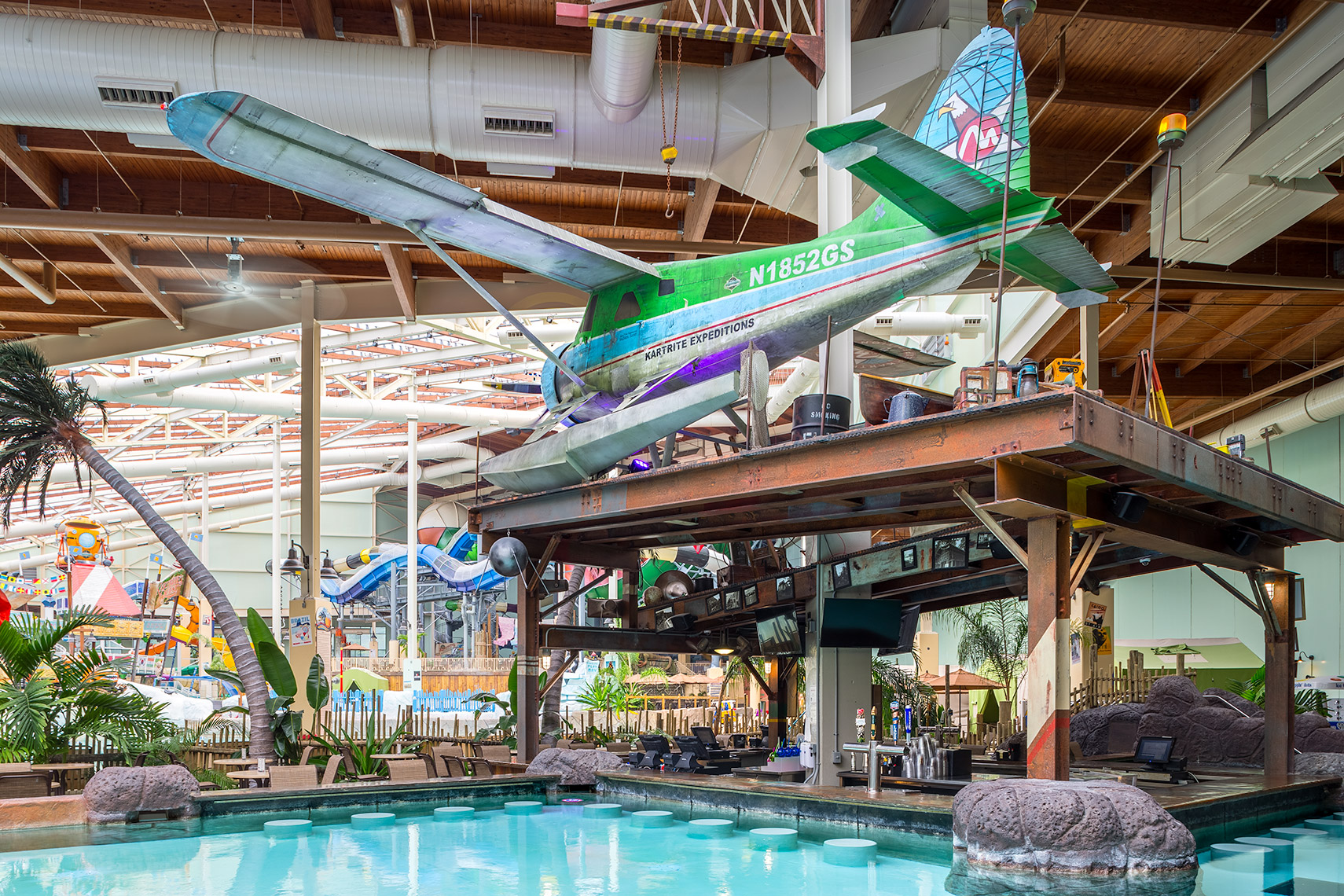 waterpark bar at camelback lodge waterpark